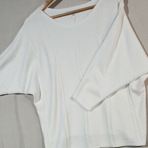 Vila Milano NWT White Boxy 3/4 Sleeve Sweater Eggshell‎ Raised Pattern Women XL